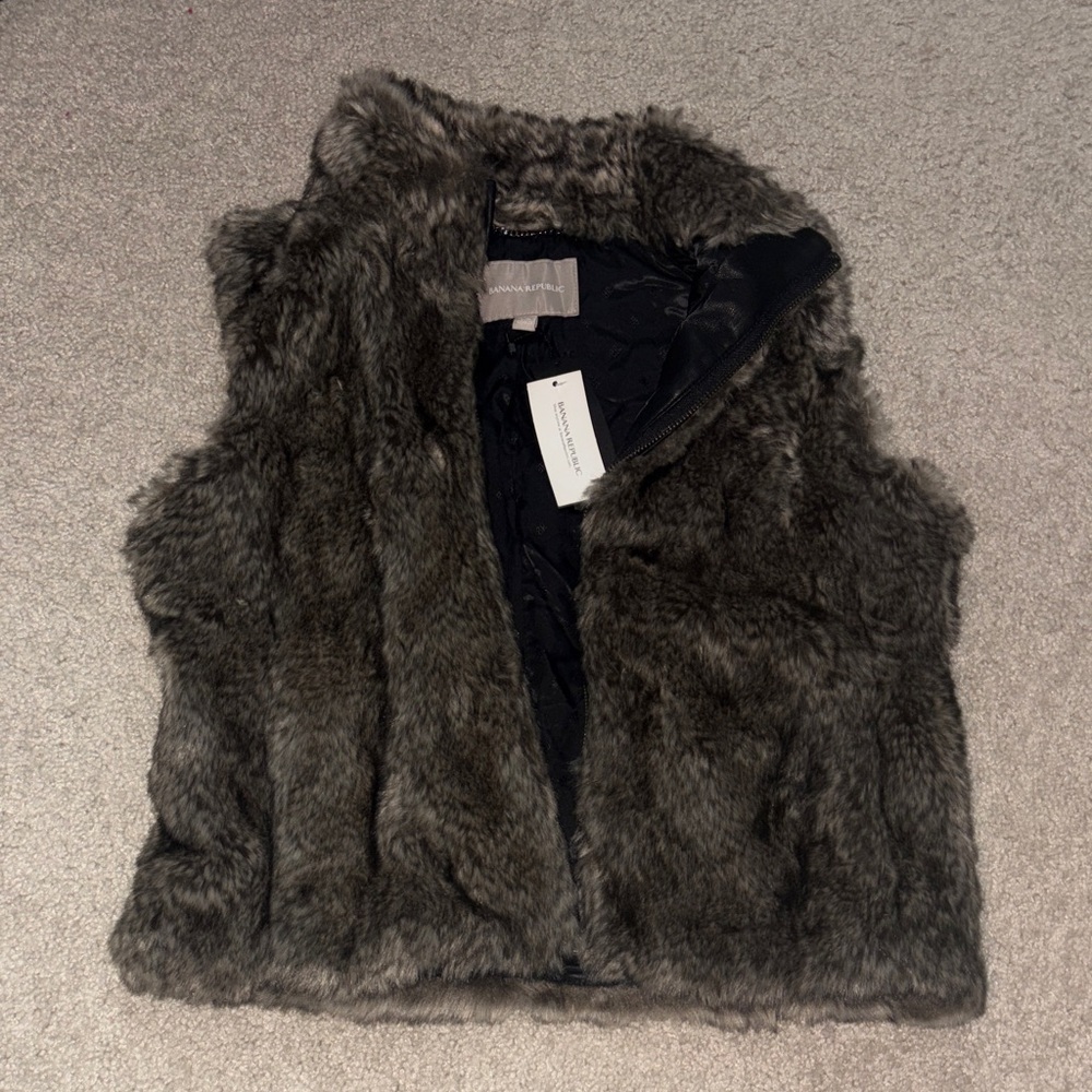 Banana Republic Faux Fur Vest in Brown and Black